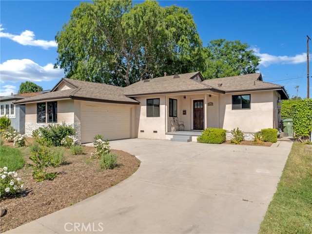 Detail Gallery Image 1 of 22 For 10050 Gloria Ave, Granada Hills,  CA 91343 - 3 Beds | 2/1 Baths