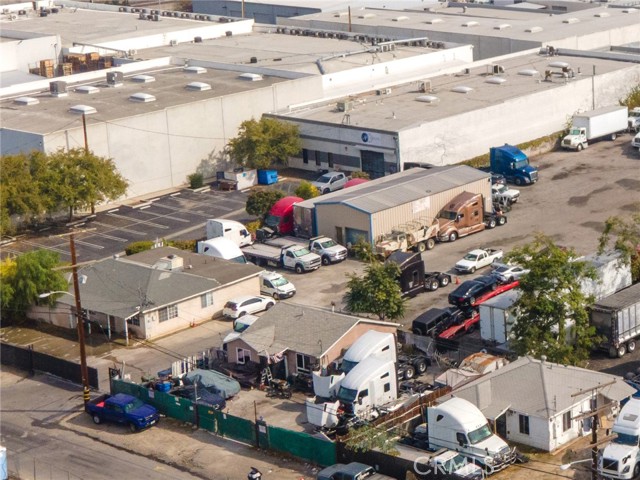 Detail Gallery Image 5 of 14 For 11942 Allegheny St, Sun Valley,  CA 91352 - – Beds | – Baths