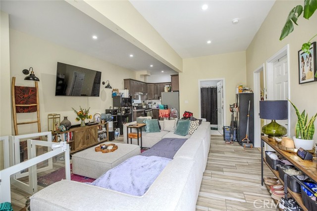 3632 W 59th Street, Los Angeles CA: https://media.crmls.org/medias/f5d55f5f-5207-41b8-b647-9b0d69a4505a.jpg
