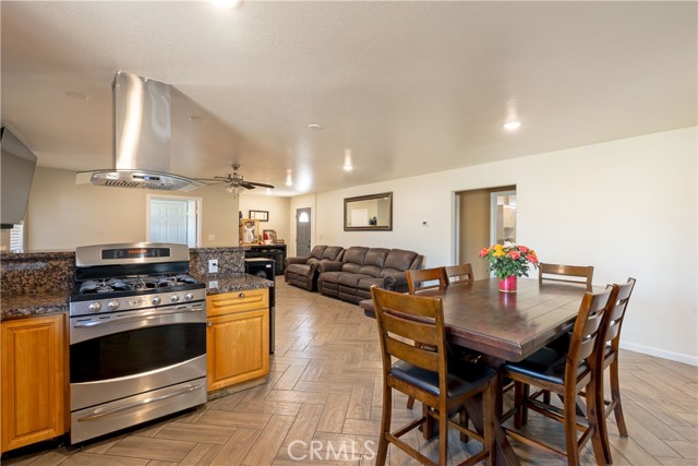 Detail Gallery Image 25 of 31 For 37551 E 29th St, Palmdale,  CA 93550 - 3 Beds | 2 Baths