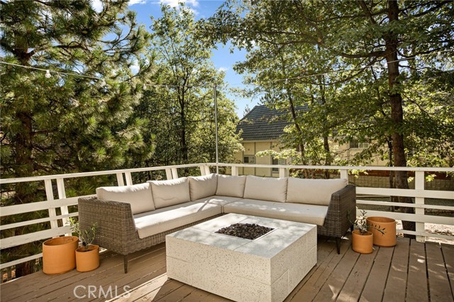Detail Gallery Image 47 of 51 For 987 Tirol Ln, Lake Arrowhead,  CA 92352 - 3 Beds | 2 Baths