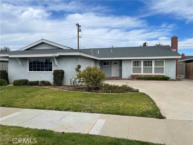 Detail Gallery Image 1 of 1 For 2205 E Locust Ave, Orange,  CA 92867 - 3 Beds | 2 Baths