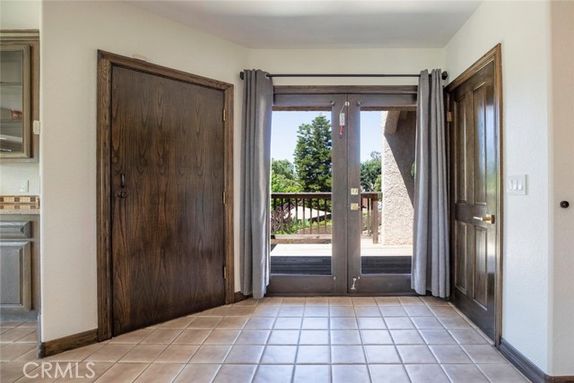 3225 Yardley Place, Simi Valley CA: https://media.crmls.org/medias/f5d76c92-ea91-427c-884c-56fa0cf994b5.jpg