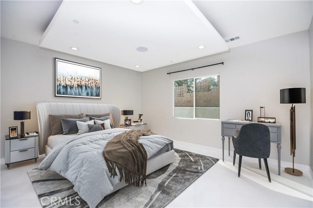 1204 Arbenz Circle, Corona CA: https://media.crmls.org/medias/f5d8045a-6640-448f-a9c7-2d596ac0be8d.jpg