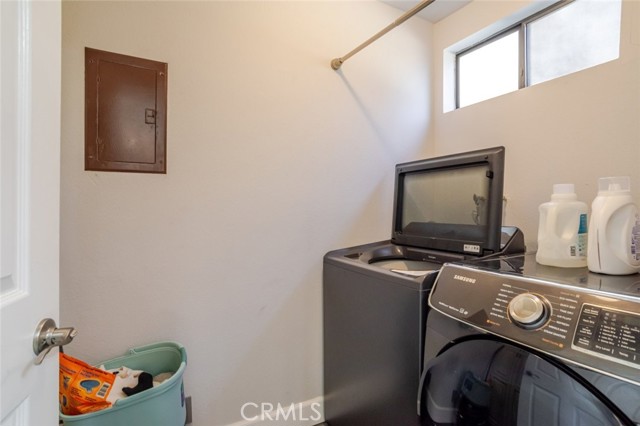 Detail Gallery Image 24 of 31 For 236 N Louise St #104,  Glendale,  CA 91206 - 2 Beds | 2 Baths