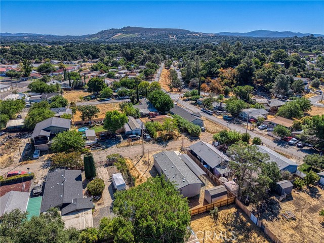 3791 Robinson Avenue, Clearlake CA: https://media.crmls.org/medias/f5d8e855-ada3-49bf-abe8-28cf79d0d54c.jpg