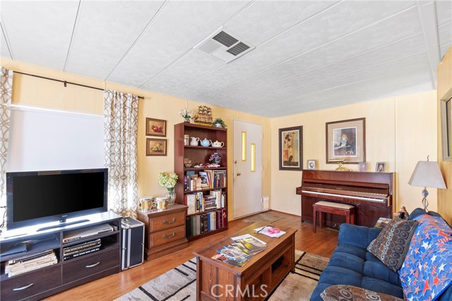 Detail Gallery Image 18 of 29 For 9391 California Ave #71,  Riverside,  CA 92503 - 2 Beds | 2 Baths