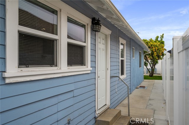 Detail Gallery Image 17 of 25 For 566 W 19th St, San Pedro,  CA 90731 - 4 Beds | 4 Baths
