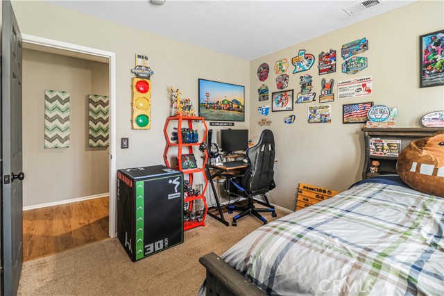 Detail Gallery Image 10 of 23 For 332 Del Flora, Oceanside,  CA 92058 - 3 Beds | 2 Baths