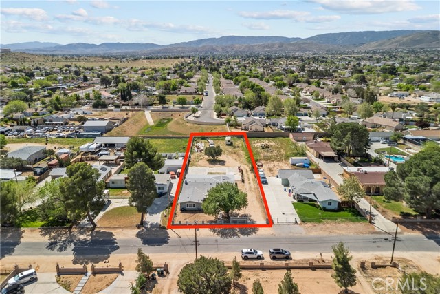 Detail Gallery Image 3 of 33 For 4550 W Avenue L2, Quartz Hill,  CA 93536 - 5 Beds | 3 Baths