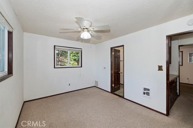 815 Chamois, Crestline, CA 92325