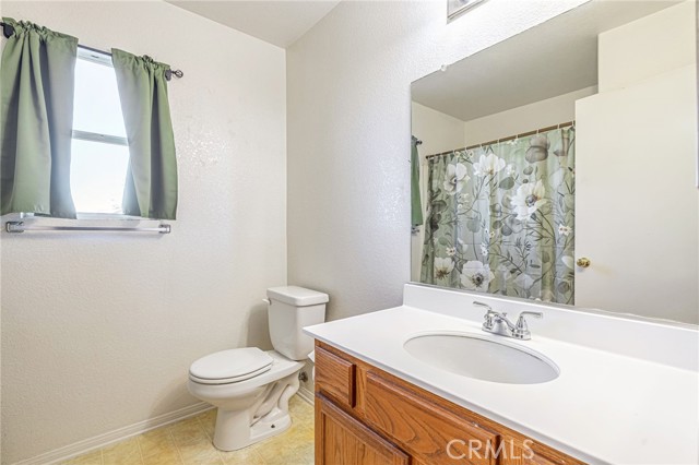 Detail Gallery Image 29 of 62 For 45620 17th, Lancaster,  CA 93534 - 4 Beds | 3 Baths