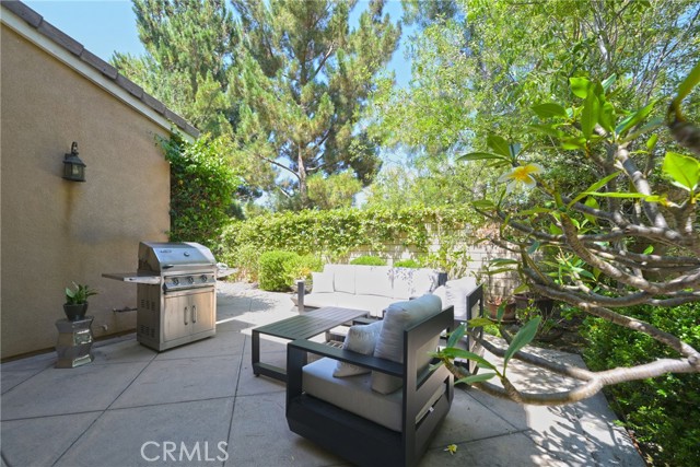 45 Coriander, Irvine CA: https://media.crmls.org/medias/f5dbef98-fc51-494d-92dc-4815ecc84b12.jpg
