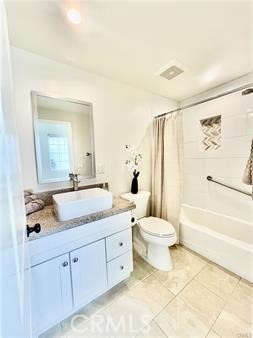 Detail Gallery Image 4 of 8 For 5709 Jamieson Ave, Encino,  CA 91316 - 1 Beds | 1 Baths