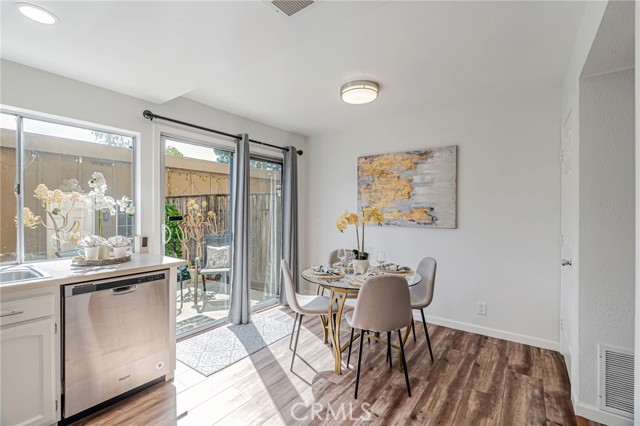 Detail Gallery Image 11 of 42 For 762 Dragonfly Ct, San Jose,  CA 95133 - 2 Beds | 1/1 Baths