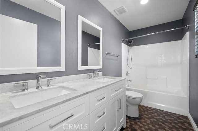 7530 Standing Rock Road, Eastvale CA: https://media.crmls.org/medias/f5dd8cb3-ccb2-4eb0-94ea-63aca8e2e624.jpg