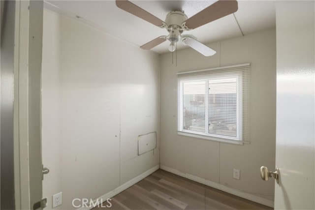 Detail Gallery Image 5 of 17 For 9020 Somerset Bld #19,  Bellflower,  CA 90706 - 2 Beds | 1 Baths