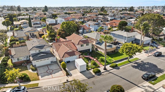 Detail Gallery Image 37 of 44 For 23639 Pineforest Ln, Harbor City,  CA 90710 - 4 Beds | 3 Baths