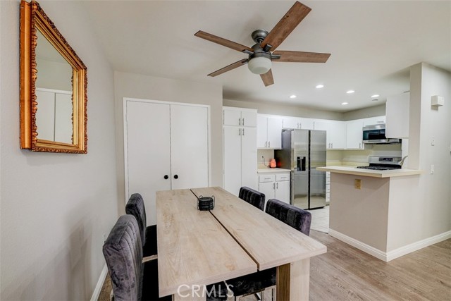 Detail Gallery Image 9 of 22 For 12651 Briarglen #K,  Stanton,  CA 90680 - 1 Beds | 1 Baths