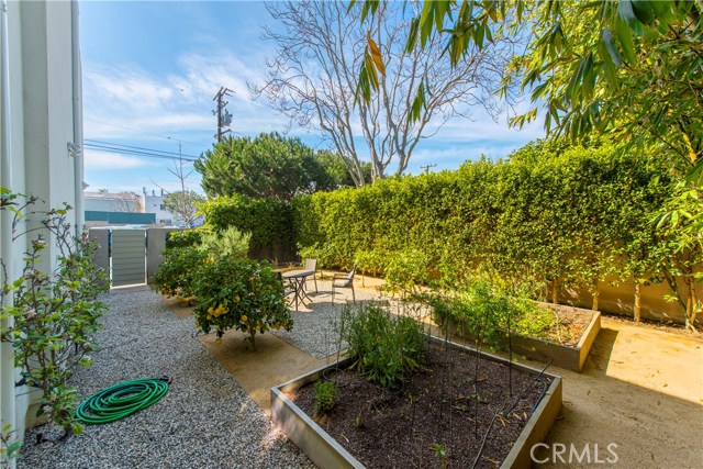 1775 Mathews Avenue, Manhattan Beach, California 90266, 3 Bedrooms Bedrooms, ,3 BathroomsBathrooms,Residential,Sold,Mathews,SB17054107