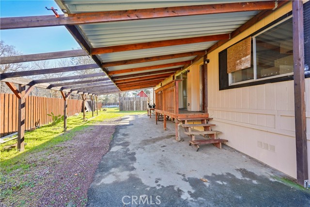 Detail Gallery Image 3 of 39 For 16700 Fox Way, Clearlake Oaks,  CA 95423 - 3 Beds | 2 Baths