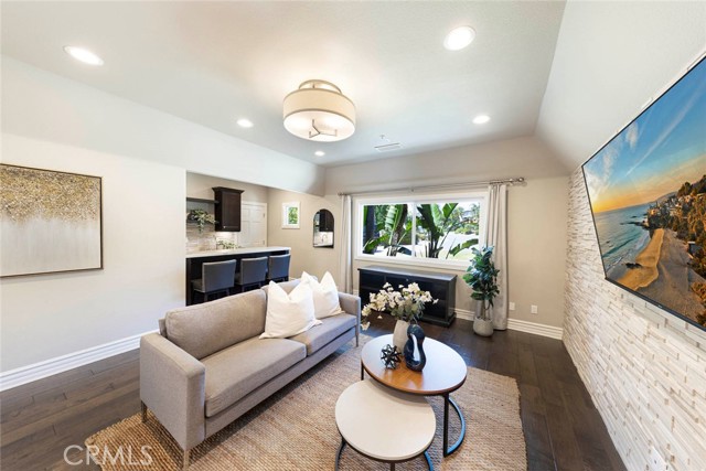 Detail Gallery Image 69 of 75 For 185 S Trish Ct, Anaheim Hills,  CA 92808 - 5 Beds | 4/1 Baths