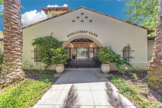 29 Windchime, Irvine CA: https://media.crmls.org/medias/f5e0f9da-10b3-457e-871c-e8e910a2e8bd.jpg