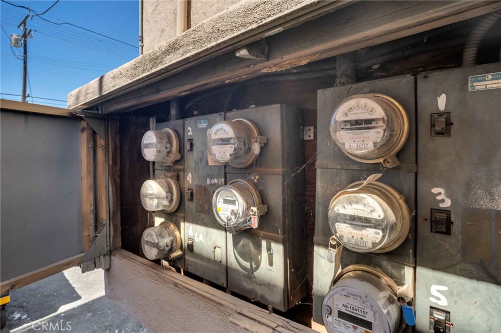 MLS #SR25217495 image #8