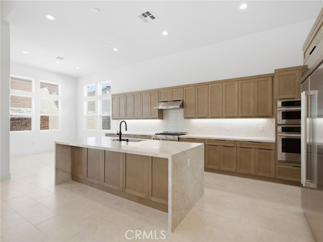 75157 Radford Drive, Palm Desert, CA 92211