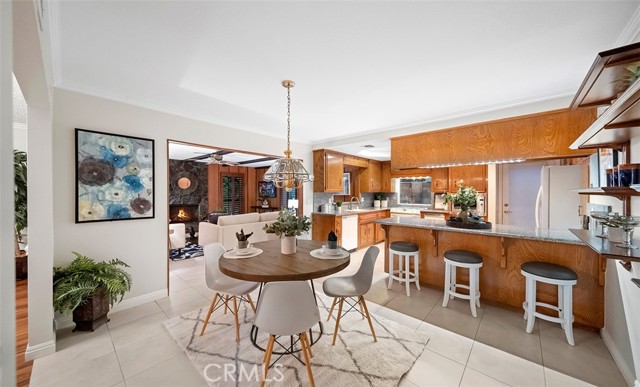 Detail Gallery Image 12 of 50 For 224 W Crystal View Ave, Orange,  CA 92865 - 4 Beds | 2 Baths