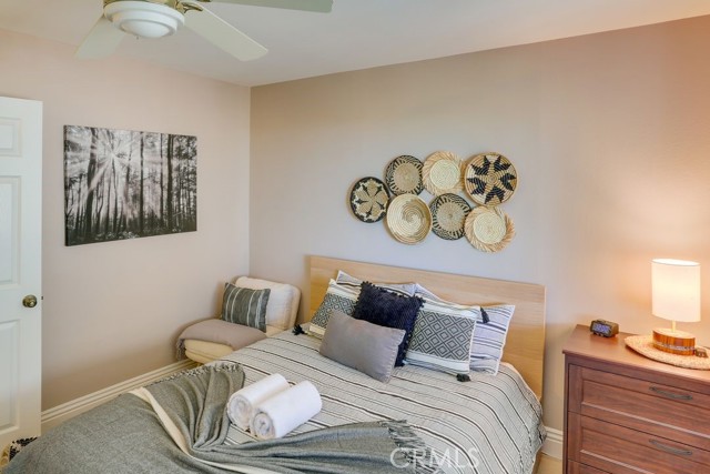 633 Arth Drive, Crestline CA: https://media.crmls.org/medias/f5e20df2-bb97-4e94-91bc-31807b128338.jpg