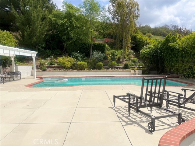 Detail Gallery Image 48 of 58 For 24633 Stagg St, West Hills,  CA 91304 - 5 Beds | 3 Baths