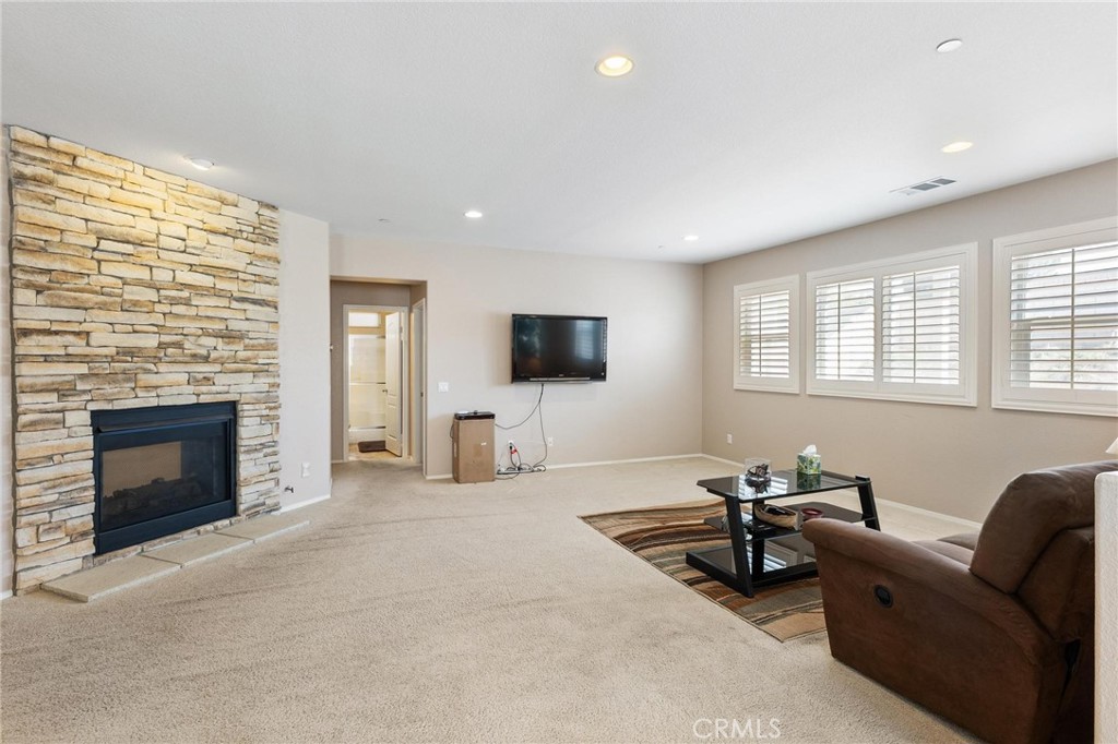 MLS #CV25239567 image #12