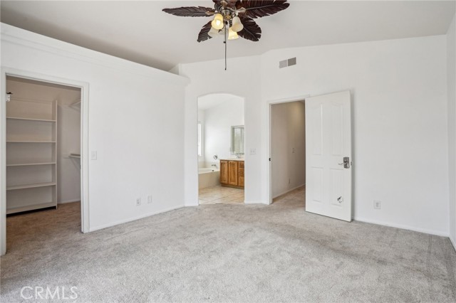 4644 Starstone Court, Palmdale CA: https://media.crmls.org/medias/f5e2782e-839d-40cc-830c-8c6ab7d4170b.jpg