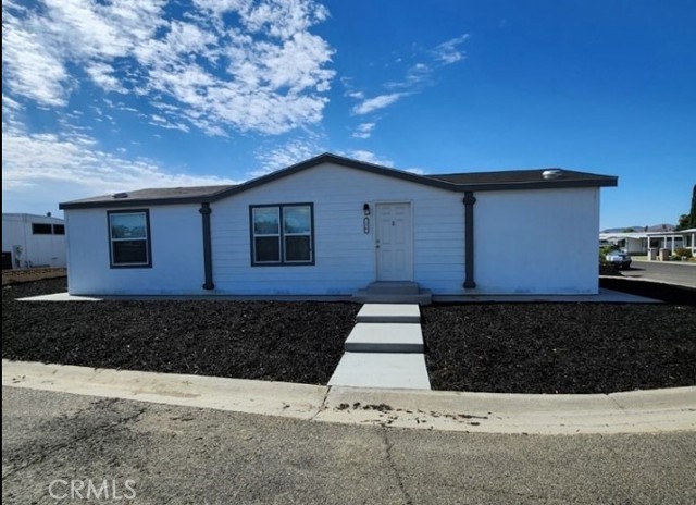 Detail Gallery Image 5 of 13 For 250 San Carlos, Hemet,  CA 92543 - 3 Beds | 2 Baths