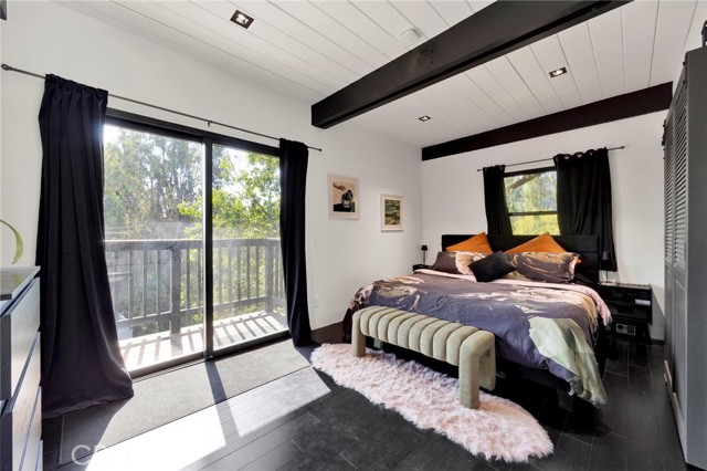 Detail Gallery Image 13 of 44 For 4009 Weslin Ave, Sherman Oaks,  CA 91423 - 3 Beds | 3 Baths