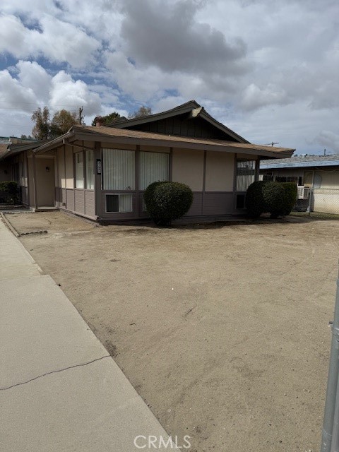 Front Image Thumbnail for CROC26078427