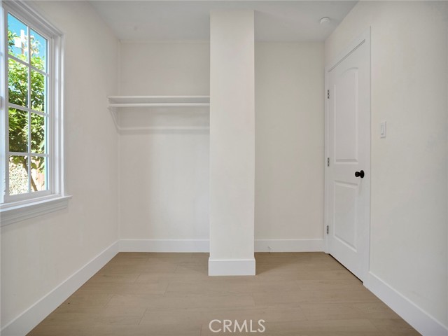17425 Los Alimos Street, Granada Hills CA: https://media.crmls.org/medias/f5e37f70-f36f-406b-90c9-629f3b20ed57.jpg