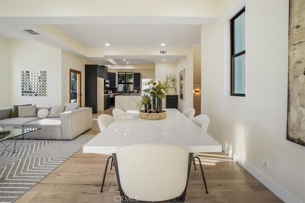 MLS #DW25227785 image #8