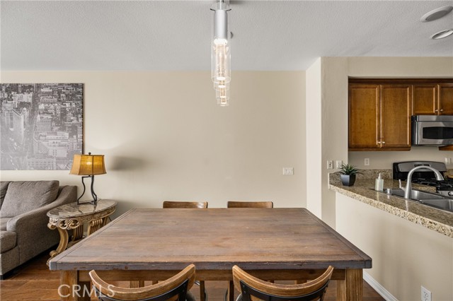 Detail Gallery Image 14 of 45 For 1415 Abelia, Irvine,  CA 92606 - 3 Beds | 3 Baths