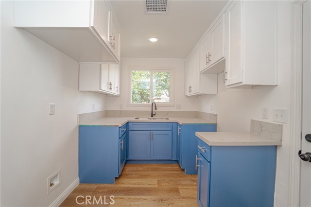 Detail Gallery Image 7 of 22 For 1101 E 115th, Los Angeles,  CA 90059 - 3 Beds | 1 Baths