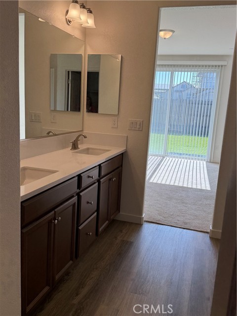 1858 Morro Court, Los Banos CA: https://media.crmls.org/medias/f5e6c749-08dc-486b-a93d-c4797bddd467.jpg