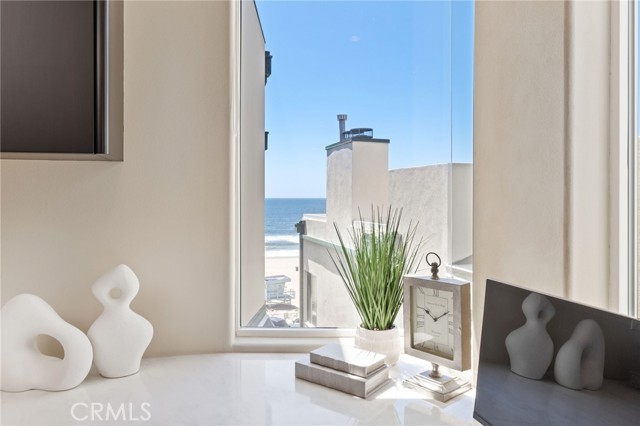 Detail Gallery Image 18 of 38 For 4308 the Strand, Manhattan Beach,  CA 90266 - 5 Beds | 4/1 Baths