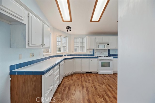 Detail Gallery Image 37 of 71 For 38055 Calle Amigable, Murrieta,  CA 92563 - 3 Beds | 2 Baths