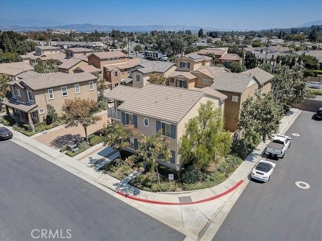 3115 N Sunrise Court, Orange CA: https://media.crmls.org/medias/f5e8399b-8e4c-45d7-81c8-04d1ee56eb38.jpg