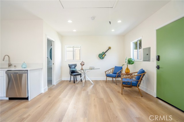 1906 Ruhland Avenue, Redondo Beach, California 90278, 3 Bedrooms Bedrooms, ,2 BathroomsBathrooms,Residential,Sold,Ruhland,PW22093192