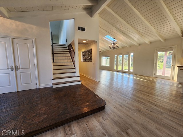 Detail Gallery Image 3 of 20 For 5845 Hilltop Rd, Hidden Hills,  CA 91302 - 6 Beds | 6/1 Baths
