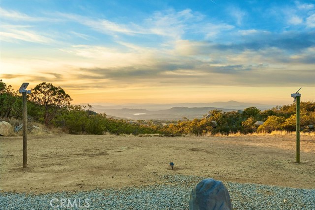 Detail Gallery Image 24 of 74 For 49780 Windsong Way, Aguanga,  CA 92536 - 5 Beds | 4 Baths