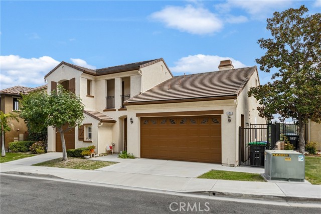 928 Kingsford Street, Monterey Park CA: https://media.crmls.org/medias/f5e957fc-a25a-4ff5-908f-670ae252f47d.jpg