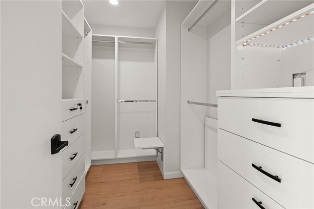 Detail Gallery Image 33 of 52 For 1713 N Pepper St, Burbank,  CA 91505 - 3 Beds | 2 Baths